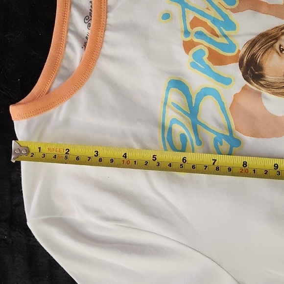 90's Britney Spears Crop Top - Picture 8 of 10